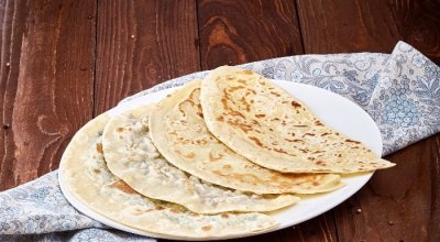 Кутаб с сыром и зеленью