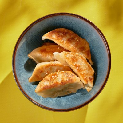 Гёдза с креветками и овощами