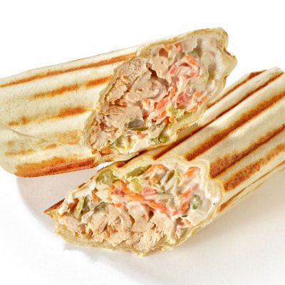 Шаверма с курицей в лаваше