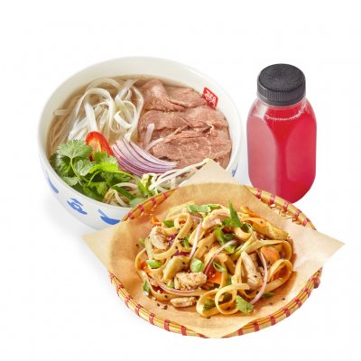 Комбо №7: Суп на выбор, Вок с лапшой и курицей (М), Морс