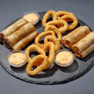 Сет: Нэм Га (10 шт.), Кольца кальмаров (10 шт.)