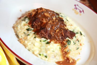 Ризотто с нежными томлёными говяжьими щёчками