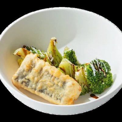 Треска с брокколи и соусом пармеджано