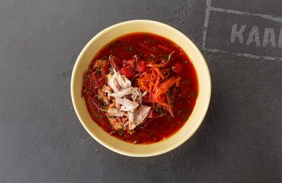 Борщ с цыплёнком и сметаной