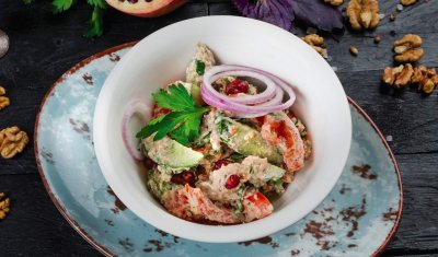 Салат овощной по-грузински