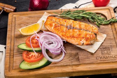 Стейк из форели