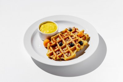 Вафли из манго с кремом маракуйя