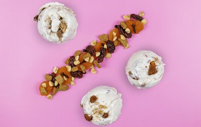 Мороженое СпайсиКрим с орехами, сухофруктами и специями