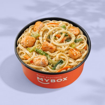 Вок Курица в сливочном соусе из MyBox