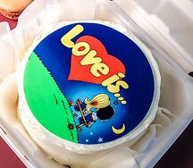 Бенто торт Love is (любая ваша надпись)
