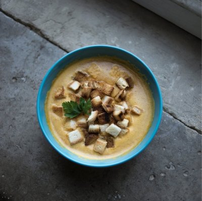 Кокосовый крем-суп из цукини и паприки