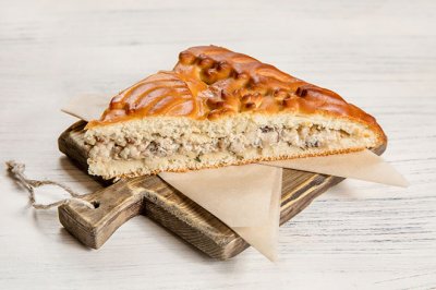 Пирог с курой и грибами