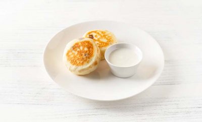 Сырники со сметаной