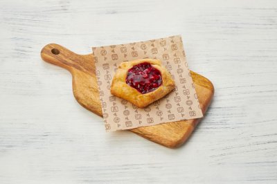 Галета с брусникой