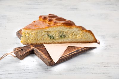 Пирог с рисом и яйцом