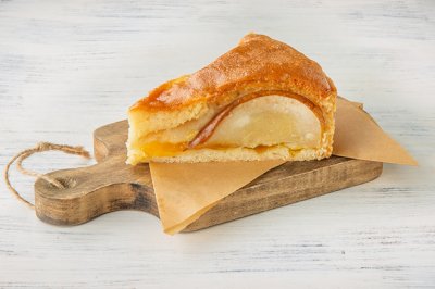 Тирольский пирог с грушей