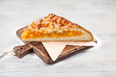 Пирог с манго и тыквой