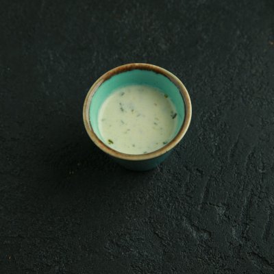 Мацони с зеленью