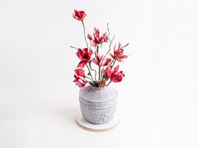 Торт Красные лилии