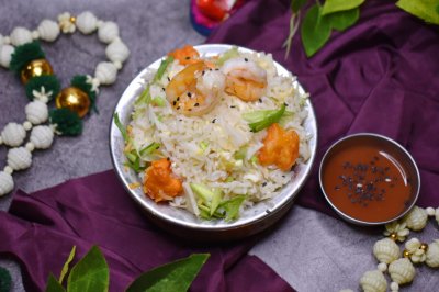 Чикен жареный рис