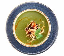 Шпинатный крем-суп с жареным тофу
